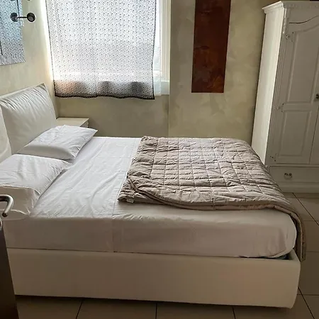 Apartment Dall'alto Latina
